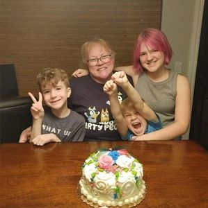 Meet your Posher, Michelle